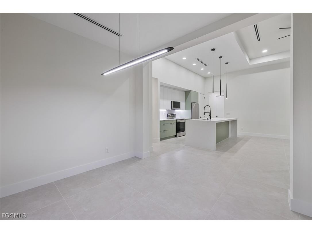 408 SW 28th Avenue Cape Coral FL 33991 2026008356 image13