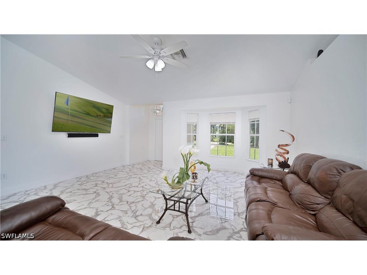  Naples FL 34117 226016895 image11