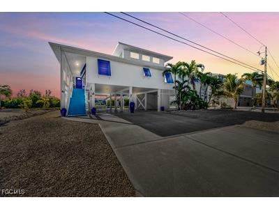 4081 Galt Island Avenue Saint James City FL 33956 2025020586 image1