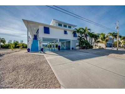 4081 Galt Island Avenue Saint James City FL 33956 2025020586 image2