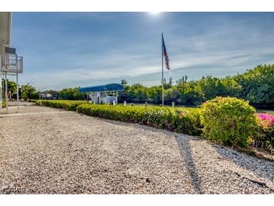 4081 Galt Island Avenue Saint James City FL 33956 2025020586 image39