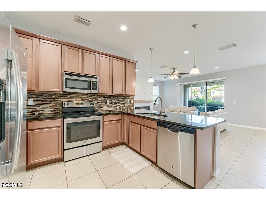 4084 Wilmont Place Fort Myers FL 33916 2026028916 image7