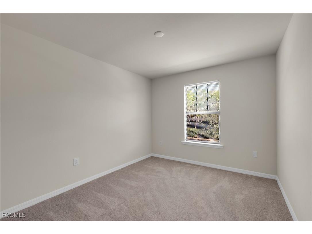 4085 Spotted Eagle Way Fort Myers FL 33966 2026005945 image18