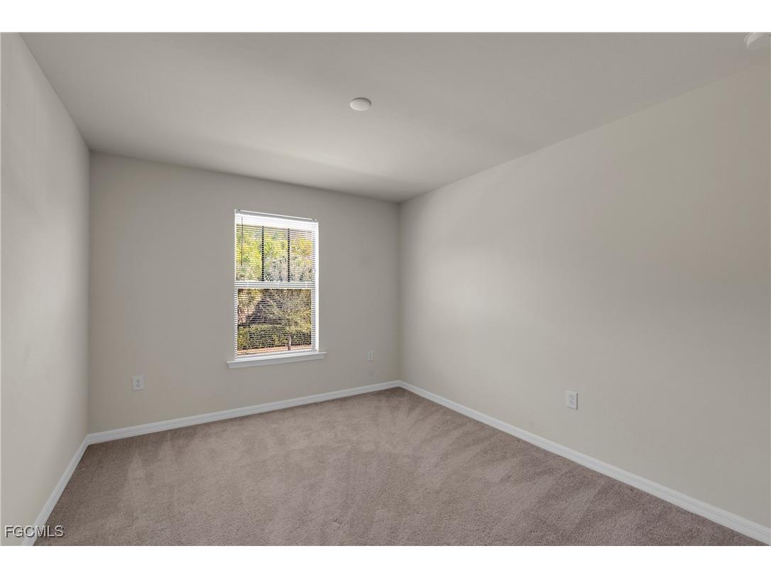 4085 Spotted Eagle Way Fort Myers FL 33966 2026005945 image21