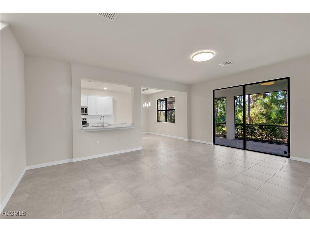 4085 Spotted Eagle Way Fort Myers FL 33966 2026005945 image3