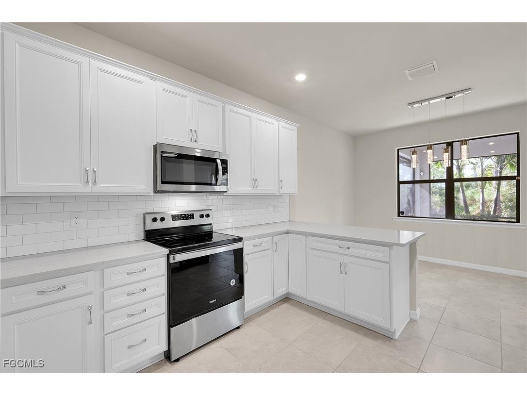 4085 Spotted Eagle Way Fort Myers FL 33966 2026005945 image8