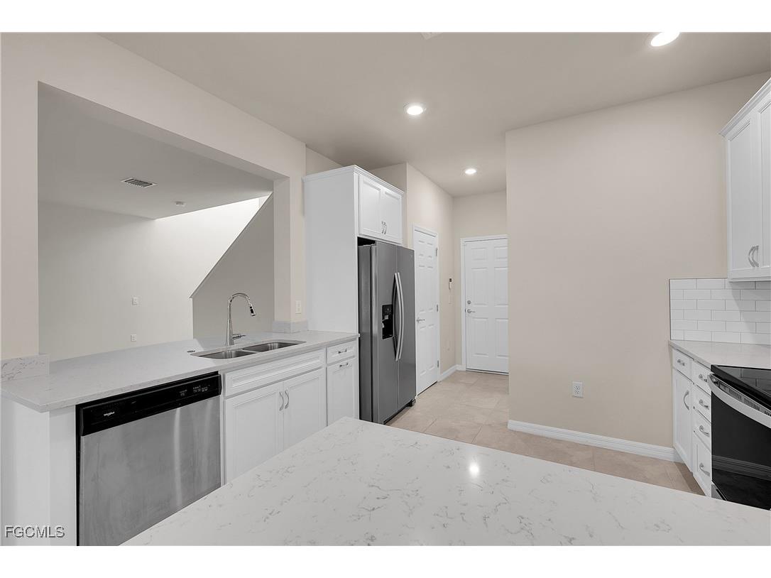 4085 Spotted Eagle Way Fort Myers FL 33966 2026005945 image9