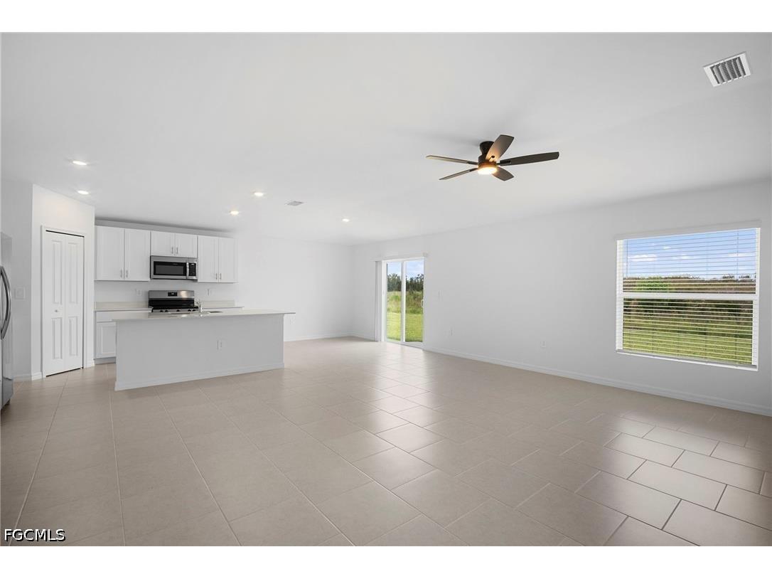 4087 Lattuca Lane North Fort Myers FL 33917 2026018358 image8