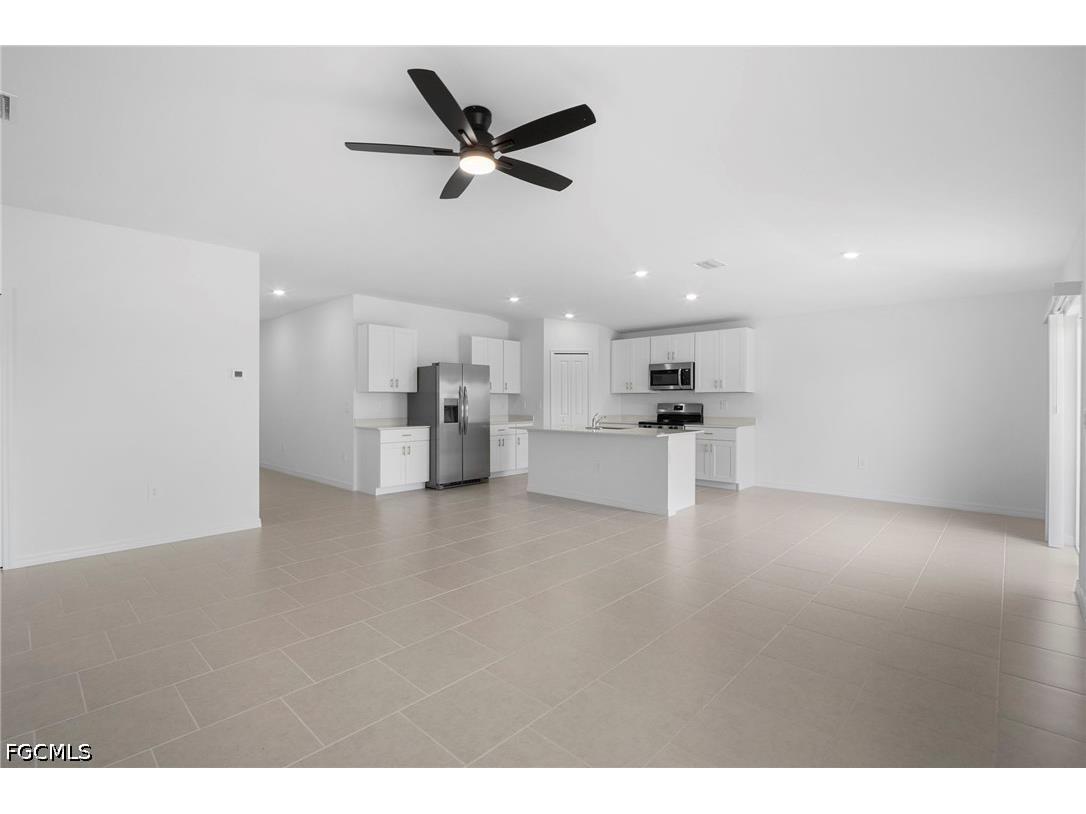 4087 Lattuca Lane North Fort Myers FL 33917 2026018358 image9
