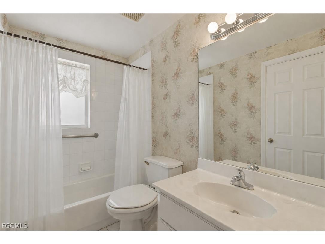 409 Bethany Village Circle Lehigh Acres FL 33936 2026009325 image10