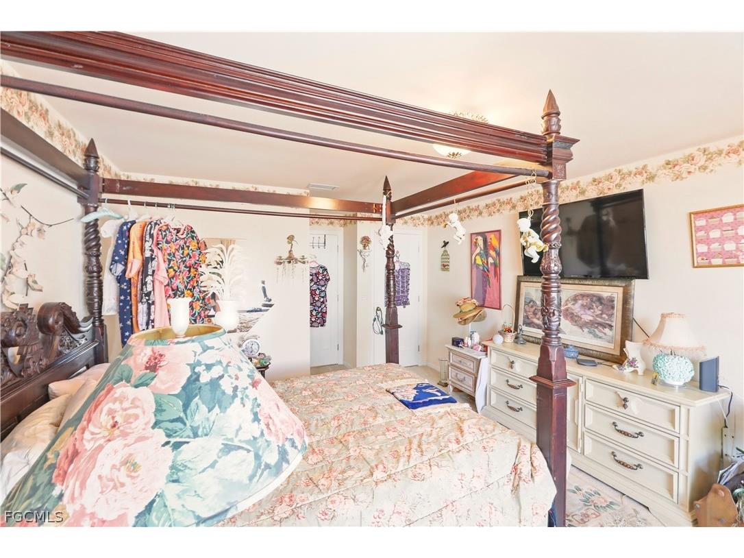 409 Bethany Village Circle Lehigh Acres FL 33936 2026009325 image9