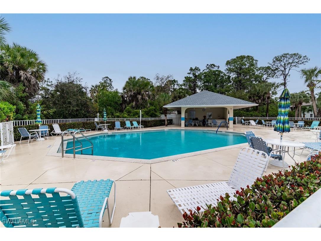 409 Gabriel Circle #2207 Naples FL 34104 225076873 image29