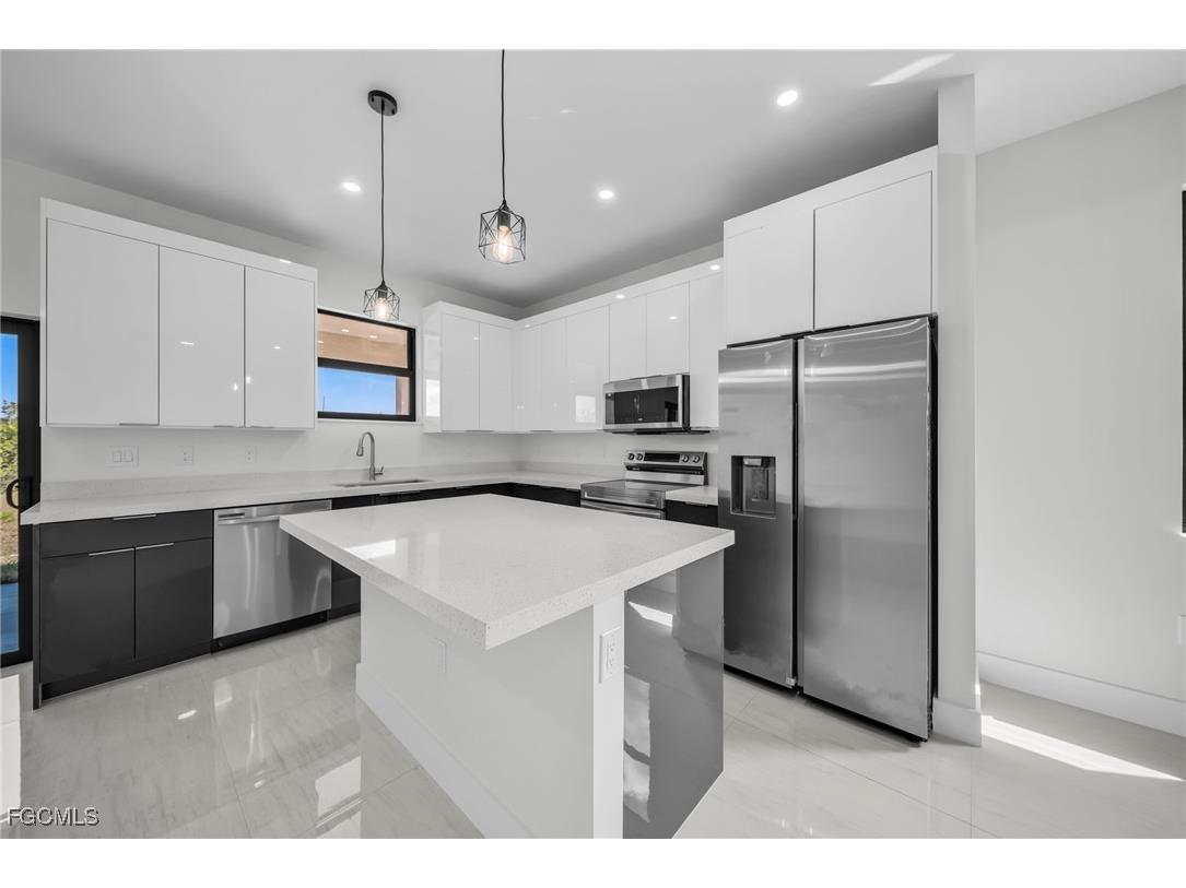 409 Grant Boulevard Lehigh Acres FL 33974 2025010161 image4