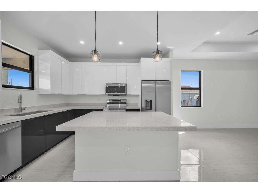 409 Grant Boulevard Lehigh Acres FL 33974 2025010161 image8