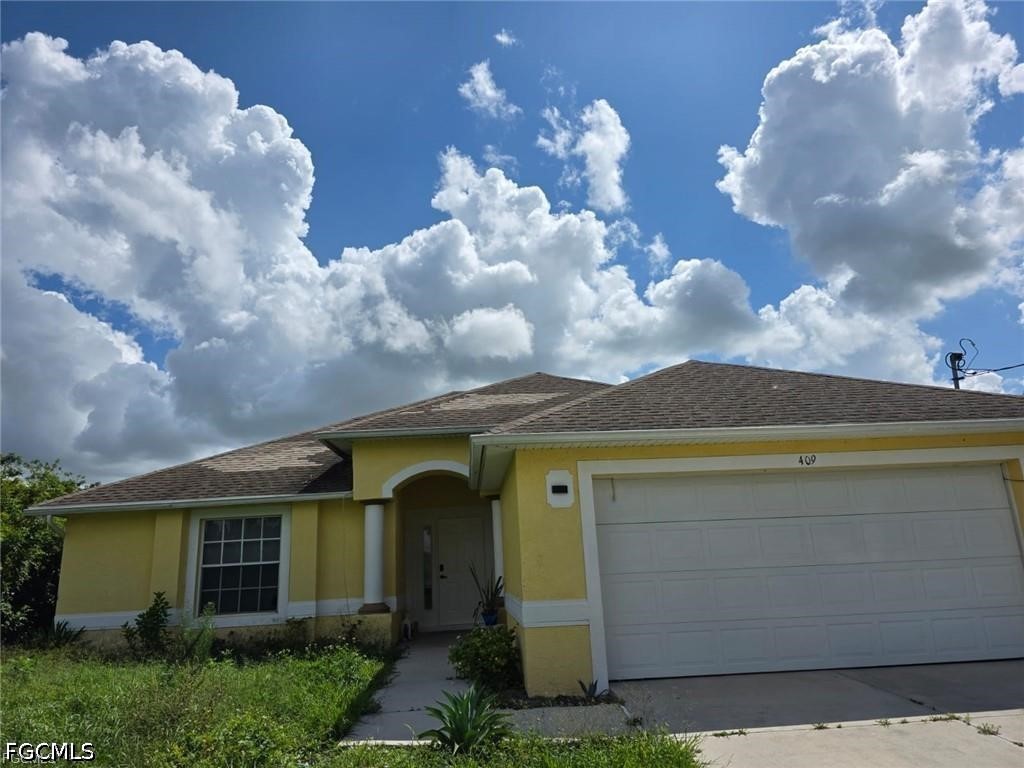 409 Hull Avenue S Lehigh Acres FL 33974 2026029080 image1