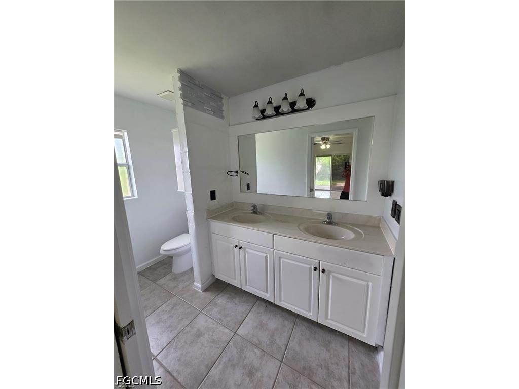 409 Hull Avenue S Lehigh Acres FL 33974 2026029080 image11