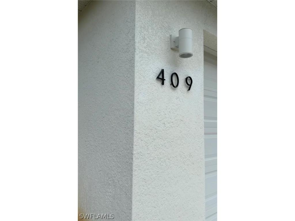 409 Limerick Avenue S Lehigh Acres FL 33974 224055284 image1