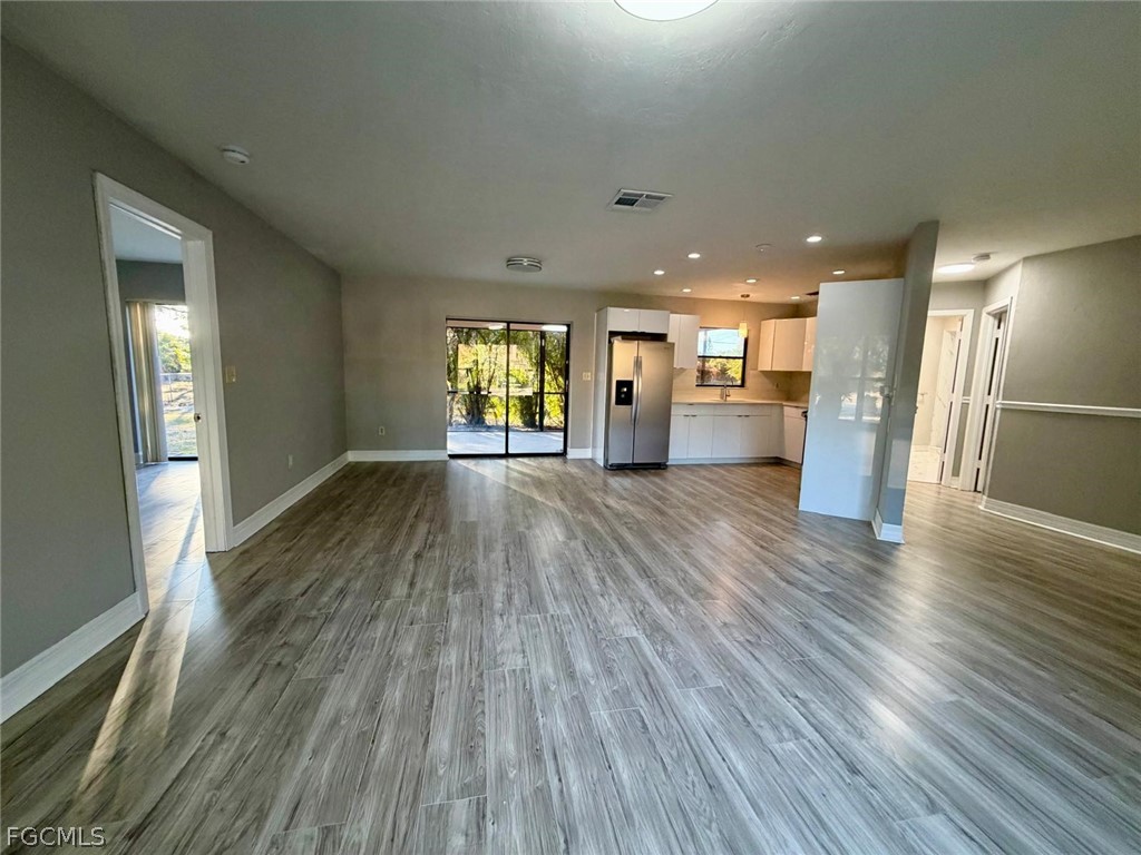 409 Mcarthur Avenue Lehigh Acres FL 33936 2026007717 image4