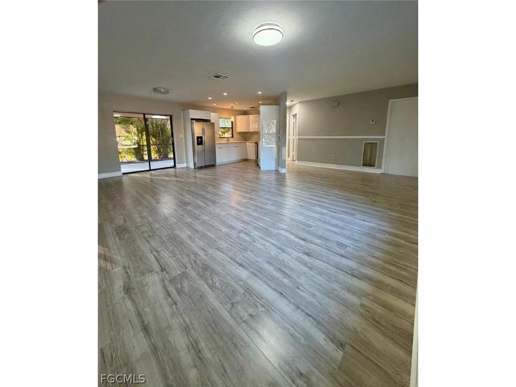 409 Mcarthur Avenue Lehigh Acres FL 33936 2026007717 image9