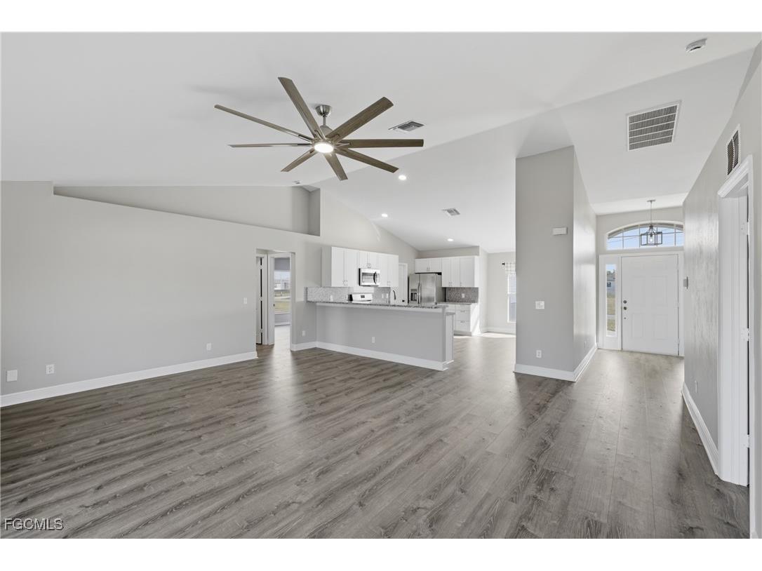 409 NE 25th Terrace Cape Coral FL 33909 2025019561 image11