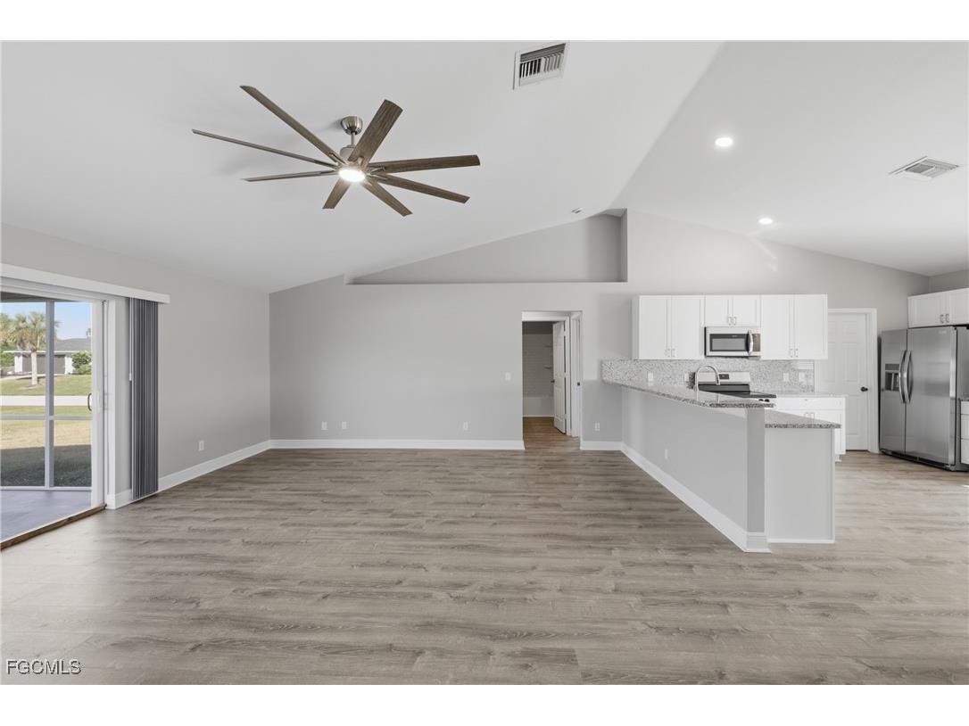 409 NE 25th Terrace Cape Coral FL 33909 2025019561 image12