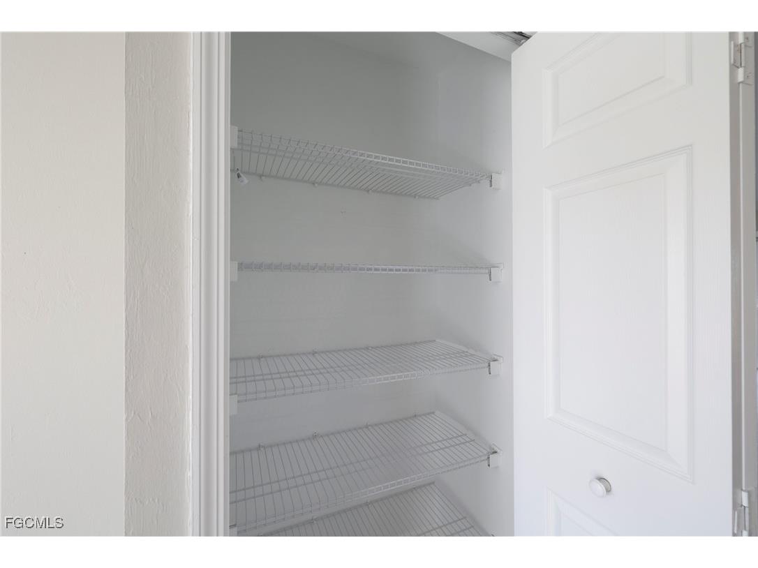 409 NE 25th Terrace Cape Coral FL 33909 2025019561 image26