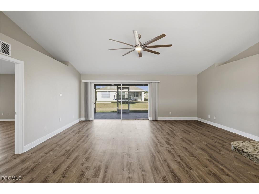 409 NE 25th Terrace Cape Coral FL 33909 2025019561 image27