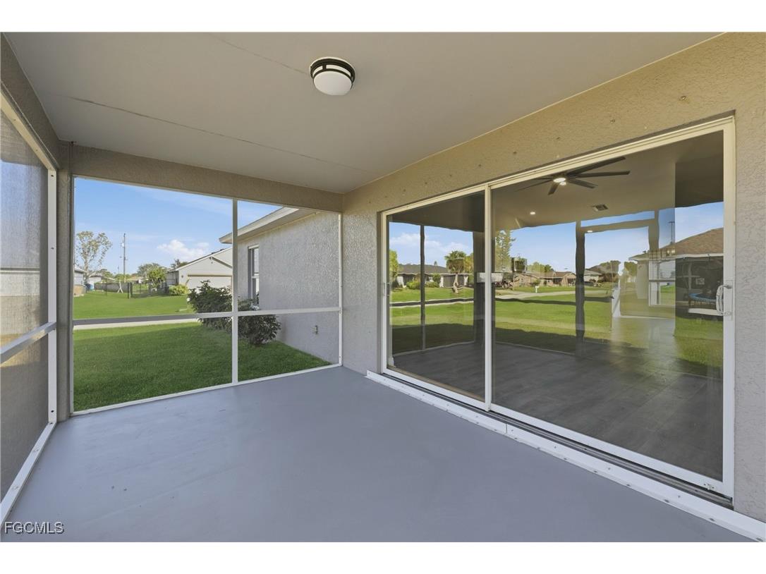 409 NE 25th Terrace Cape Coral FL 33909 2025019561 image35
