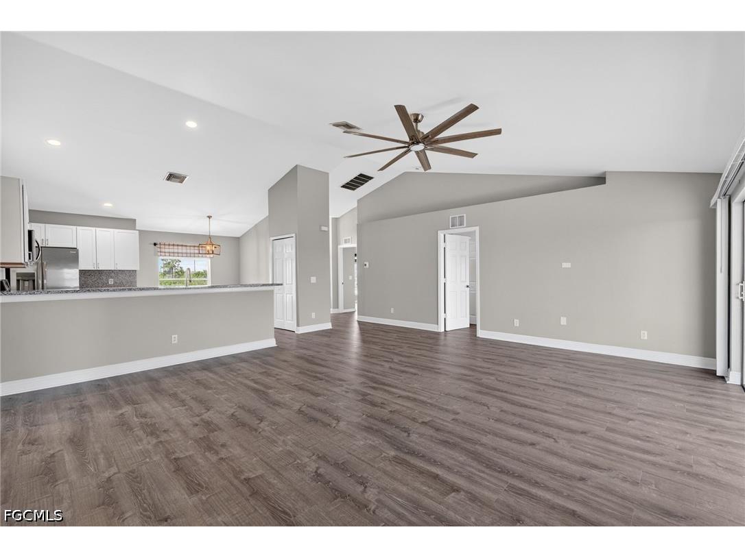 409 NE 25th Terrace Cape Coral FL 33909 2026022039 image13