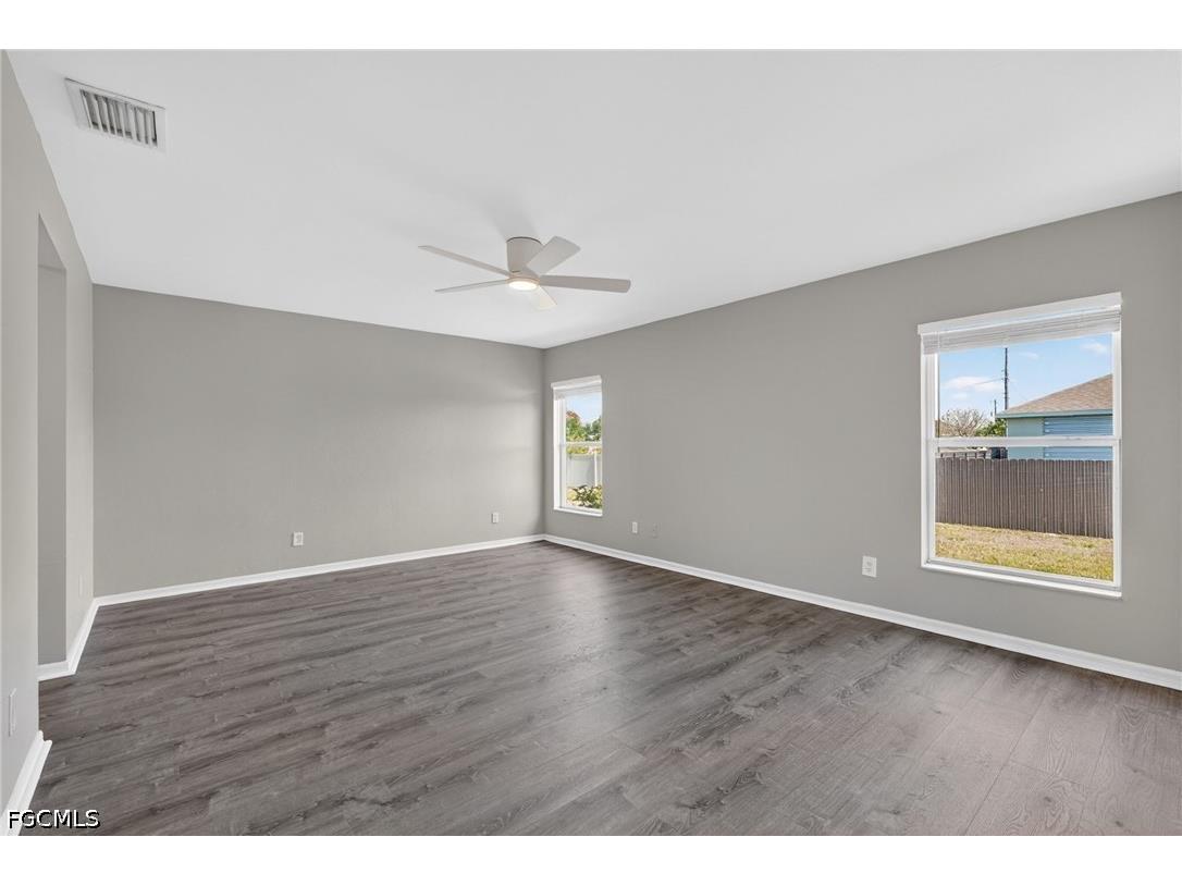 409 NE 25th Terrace Cape Coral FL 33909 2026022039 image19