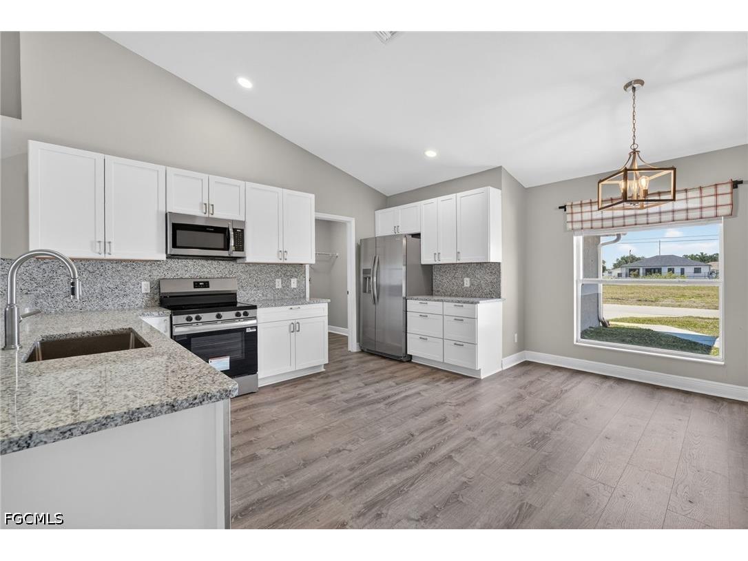 409 NE 25th Terrace Cape Coral FL 33909 2026022039 image2