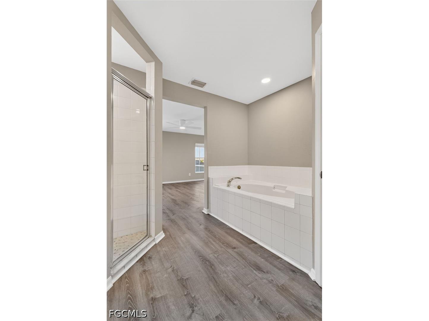 409 NE 25th Terrace Cape Coral FL 33909 2026022039 image26