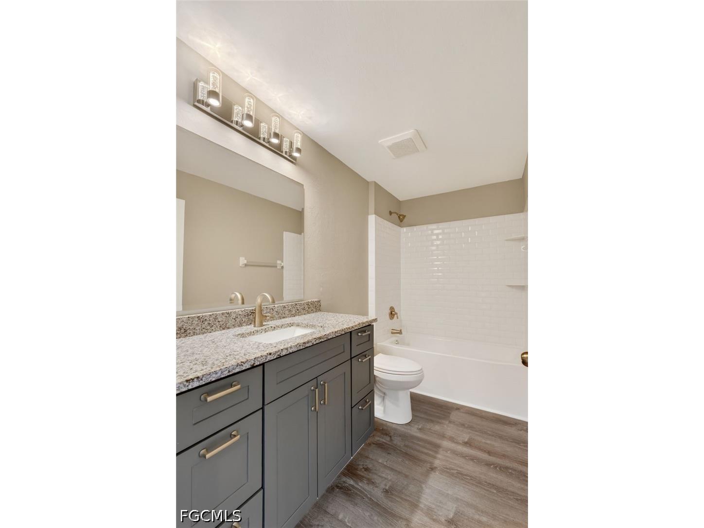 409 NE 25th Terrace Cape Coral FL 33909 2026022039 image36