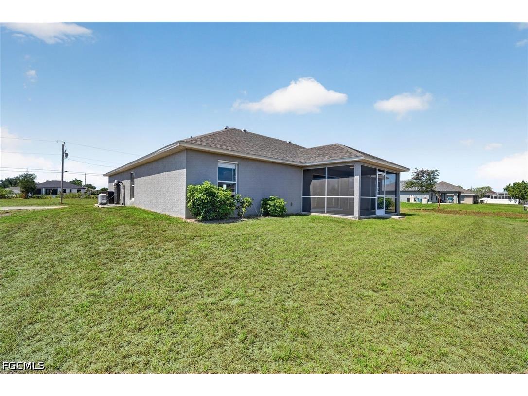 409 NE 25th Terrace Cape Coral FL 33909 2026022039 image45
