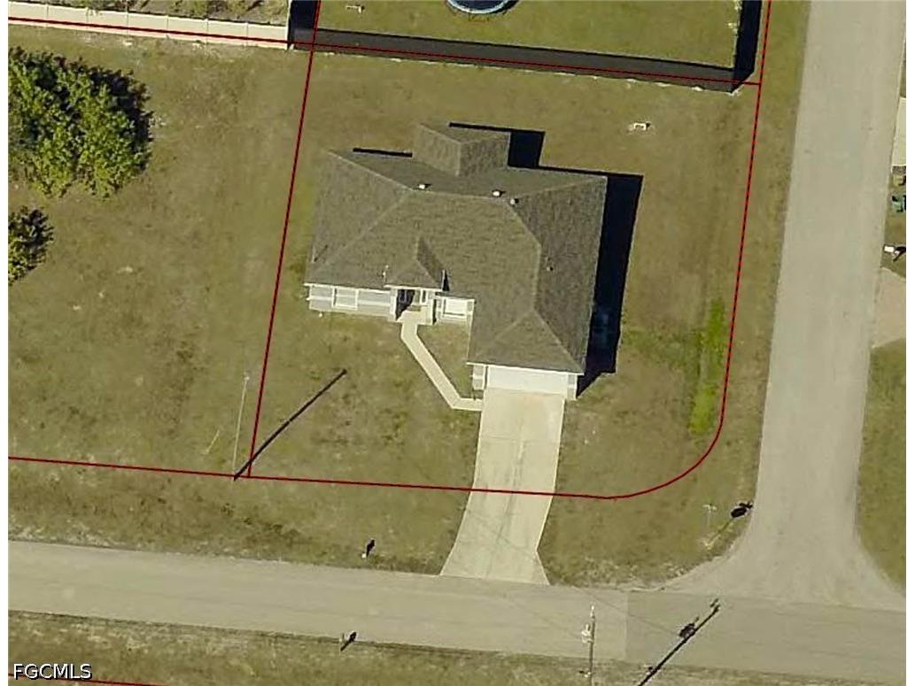 409 NE 25th Terrace Cape Coral FL 33909 2026022039 image5