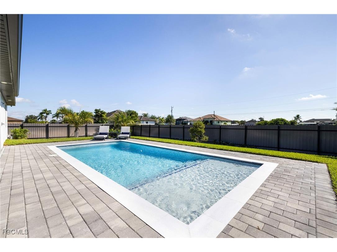 409 NW 36th Avenue Cape Coral FL 33993 2025011155 image28