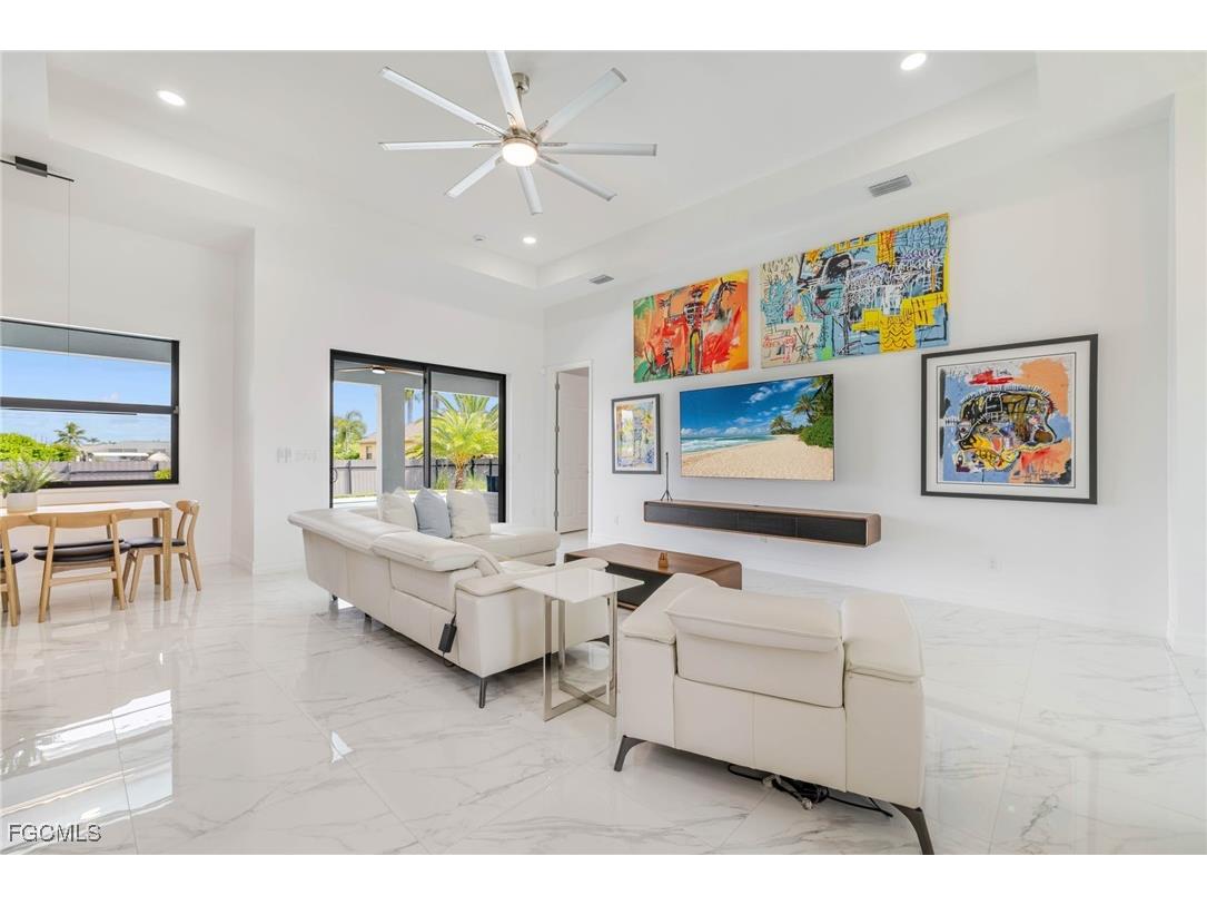 409 NW 36th Avenue Cape Coral FL 33993 2025011155 image4