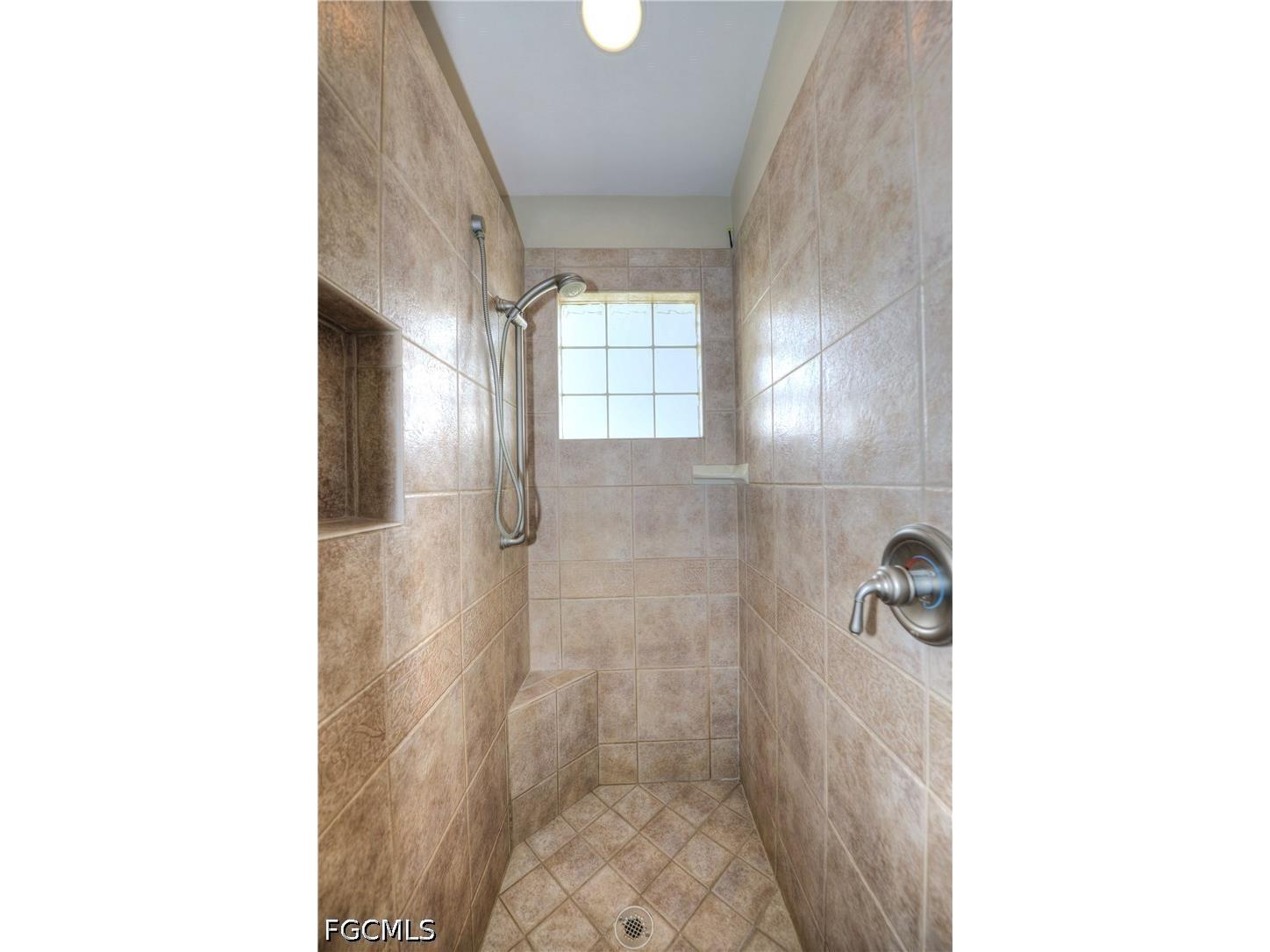 409 SW 7th Street Cape Coral FL 33991 2026028591 image10