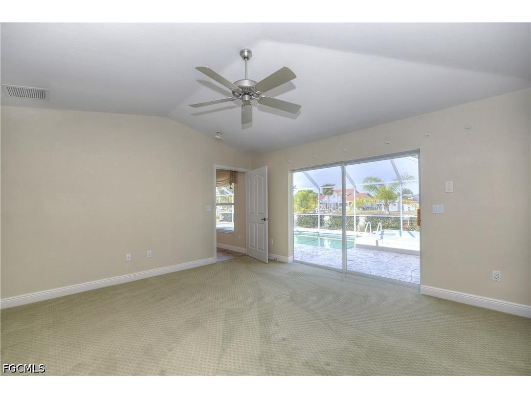 409 SW 7th Street Cape Coral FL 33991 2026028591 image8