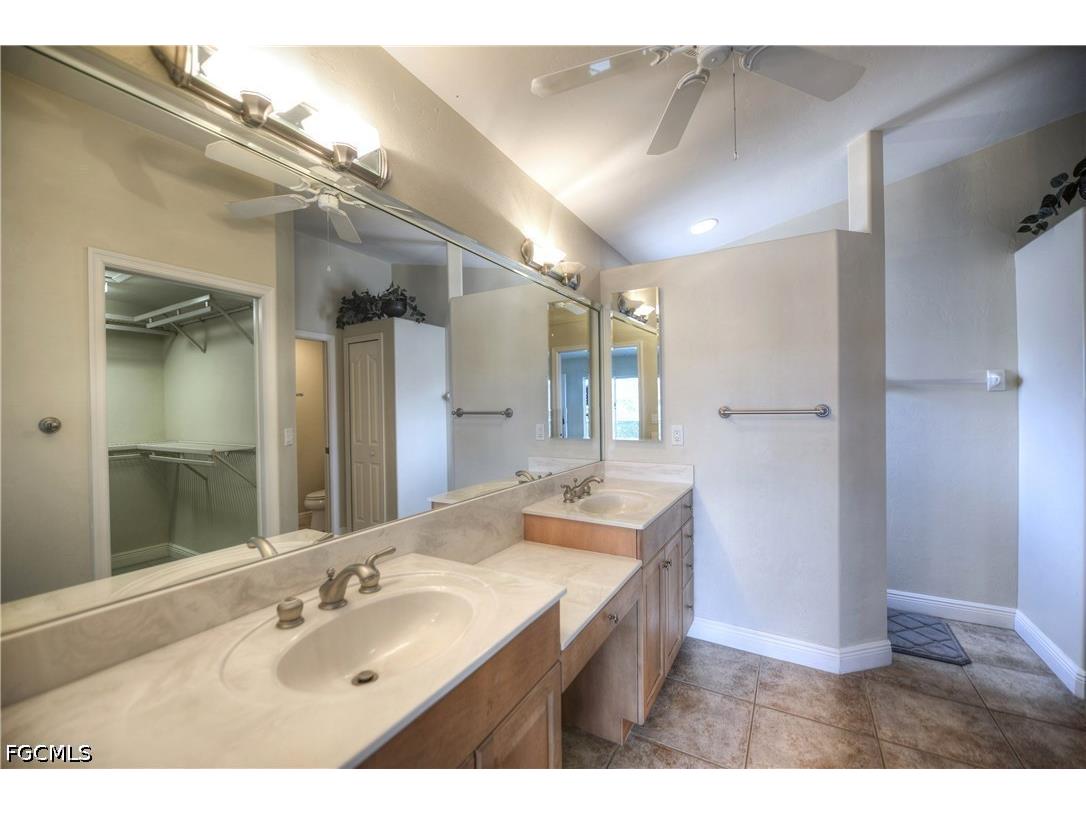 409 SW 7th Street Cape Coral FL 33991 2026028591 image9
