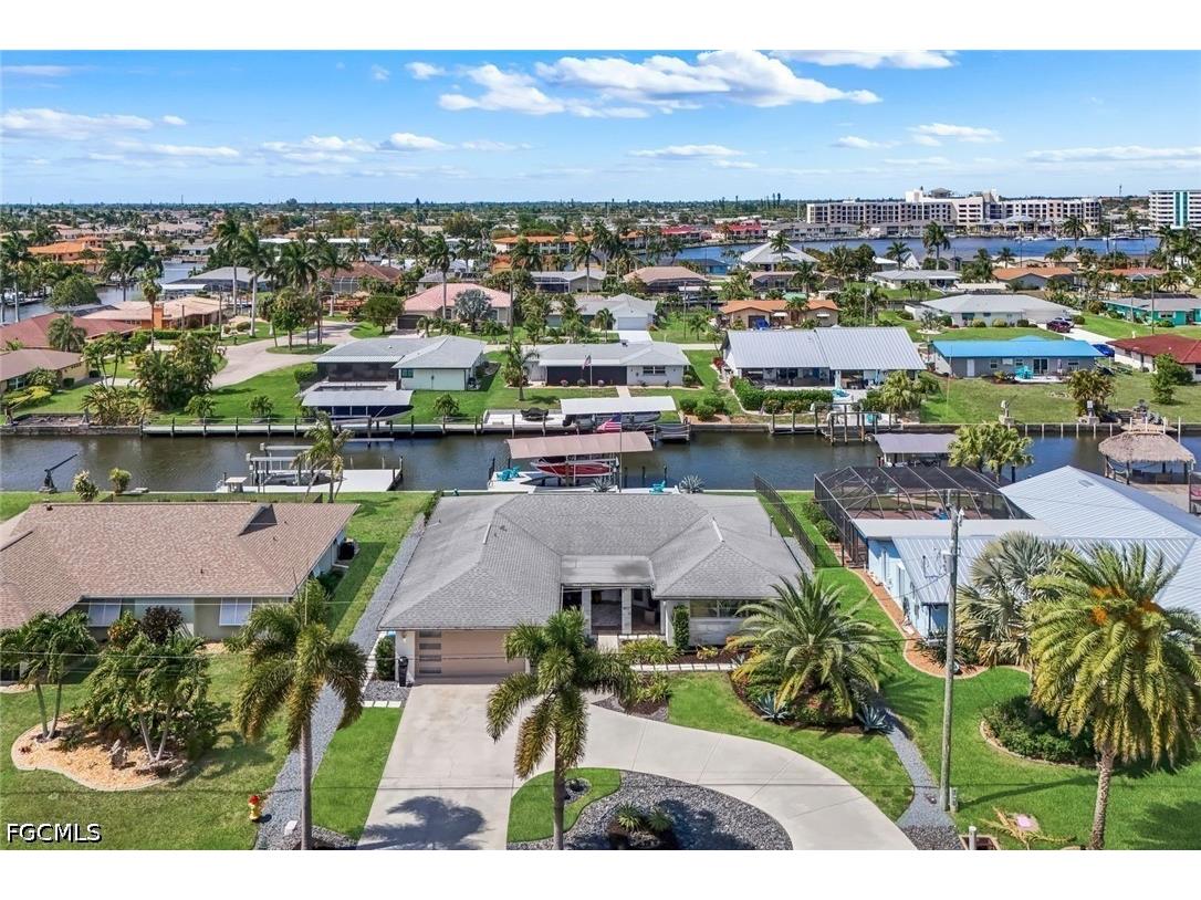 409 Tower Drive Cape Coral FL 33904 2026014981 image3