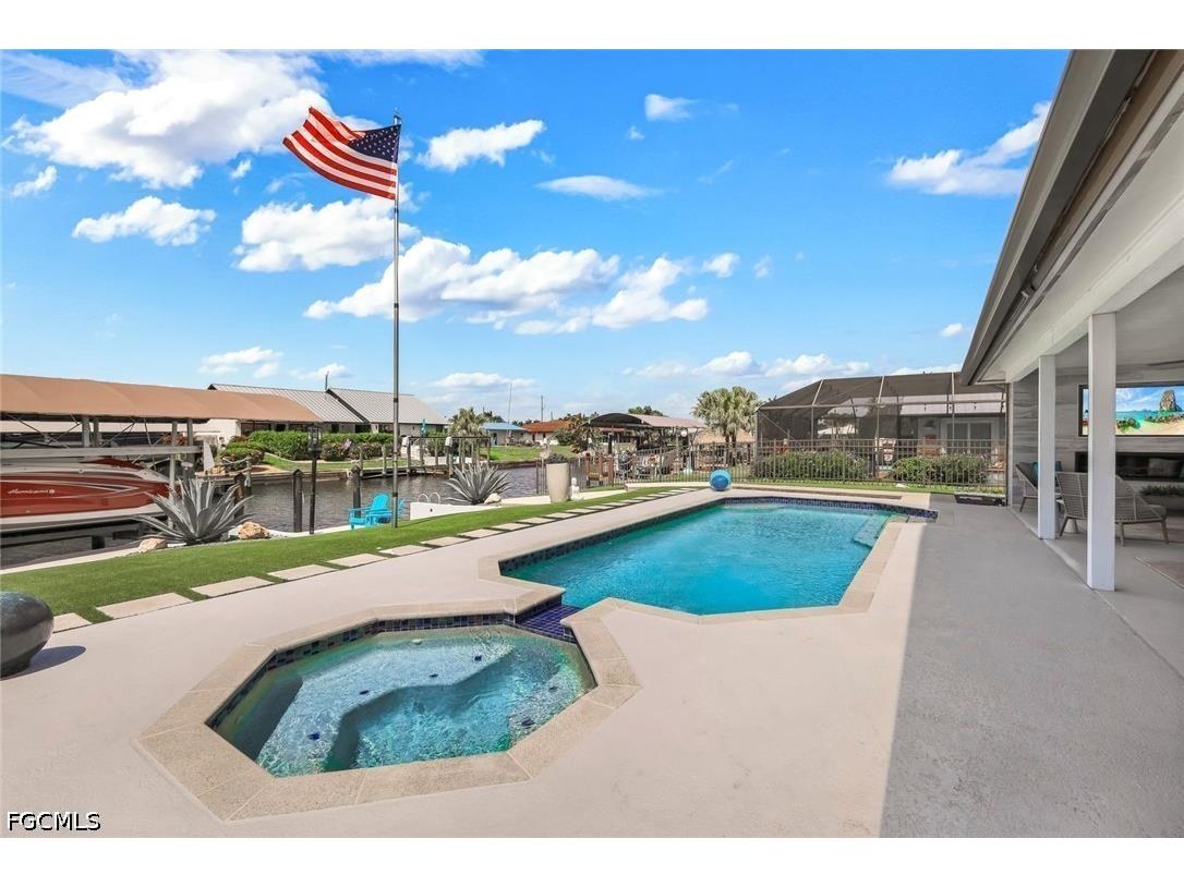 409 Tower Drive Cape Coral FL 33904 2026014981 image33