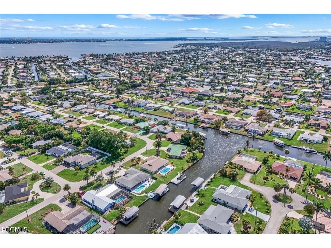 409 Tower Drive Cape Coral FL 33904 2026014981 image41