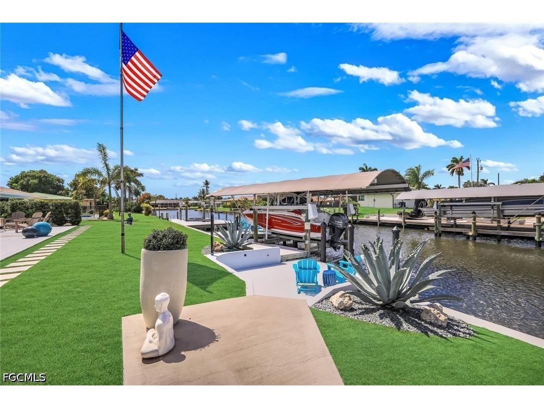 409 Tower Drive Cape Coral FL 33904 2026014981 image7