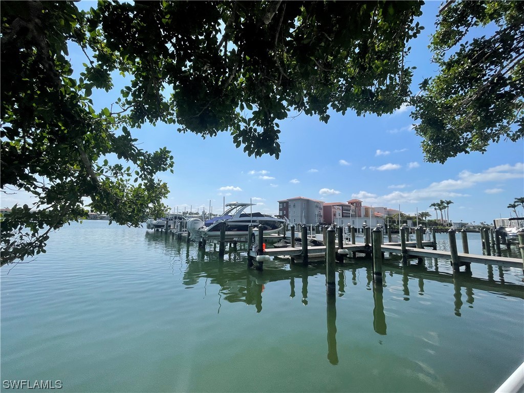 4090 Gulf Shore Boulevard N Naples FL 34103 223032380 image1