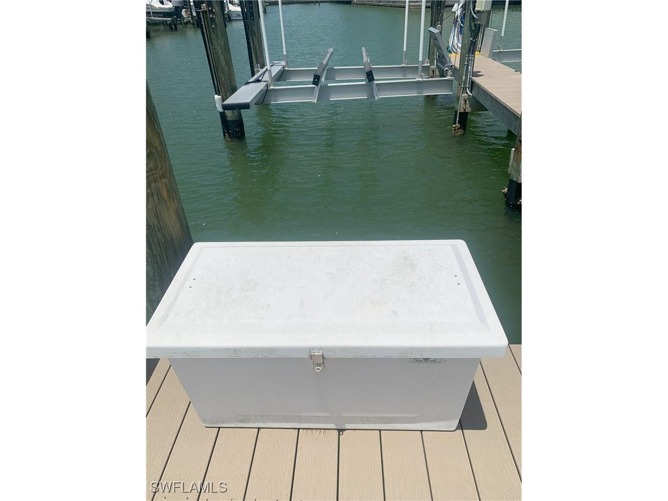 4090 Gulf Shore Boulevard N Naples FL 34103 225047766 image4