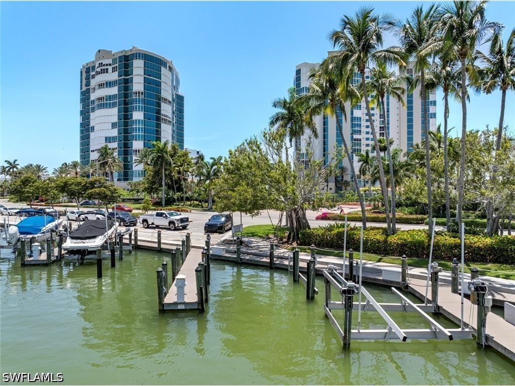 4090 Gulf Shore Boulevard N Naples FL 34103 226014122 image8