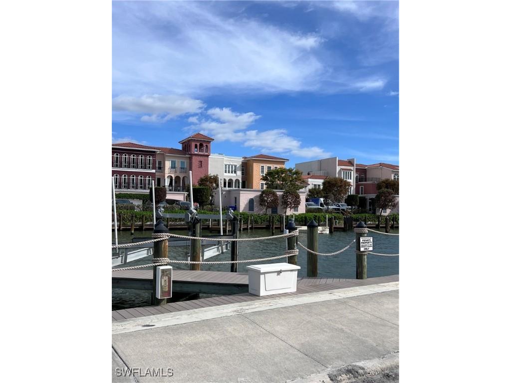 4090 Gulf Shore Blvd N #1 Naples FL 34103 225077033 image2