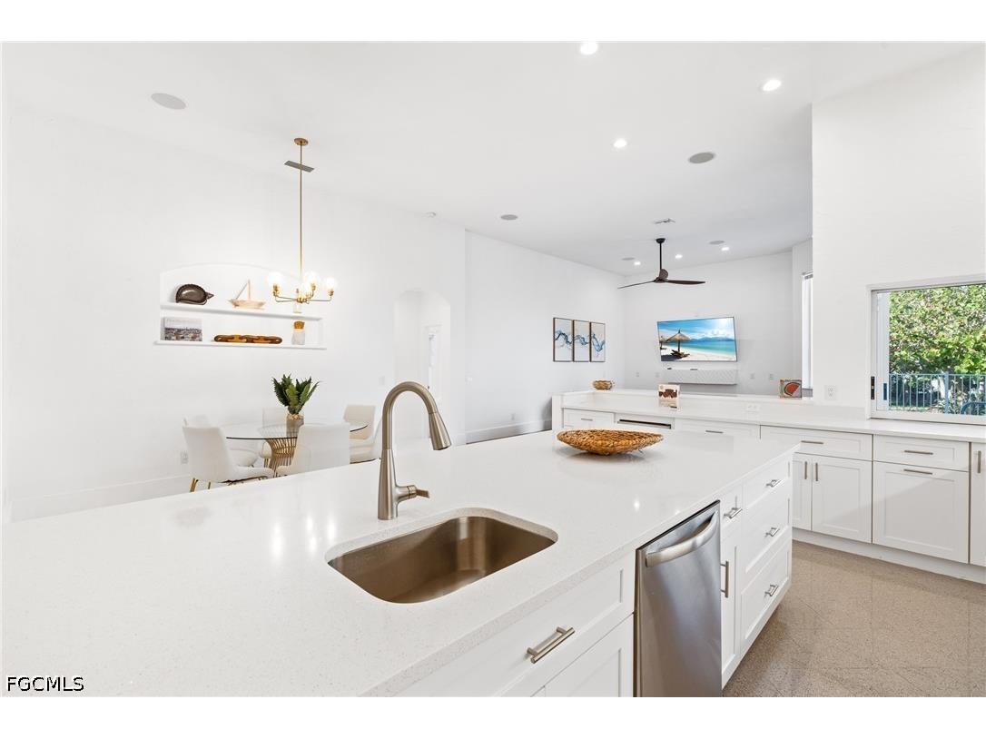 4090 W Gulf Drive Sanibel FL 33957 2026017249 image14