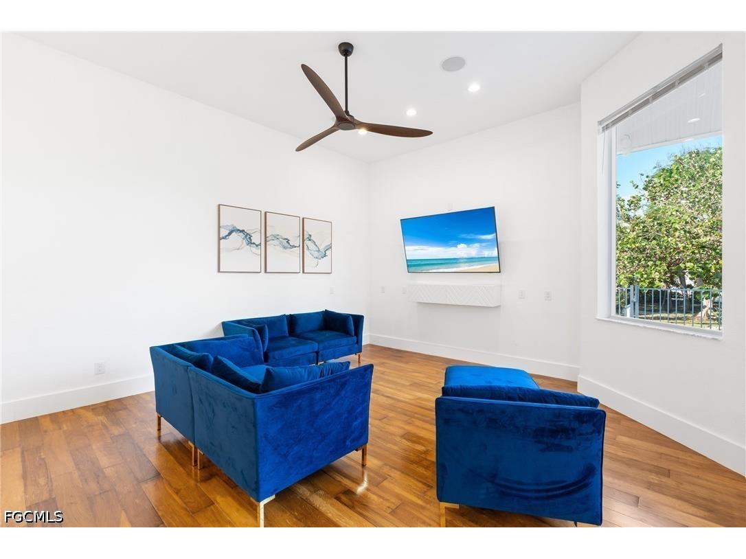 4090 W Gulf Drive Sanibel FL 33957 2026017249 image16
